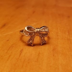 Diamond accent bow ring